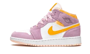 Air Jordan 1 Mid Arctic Pink