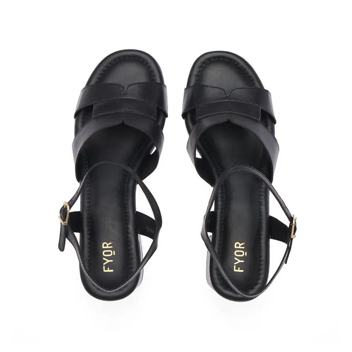 Chic Versatile Sandal BDV 118