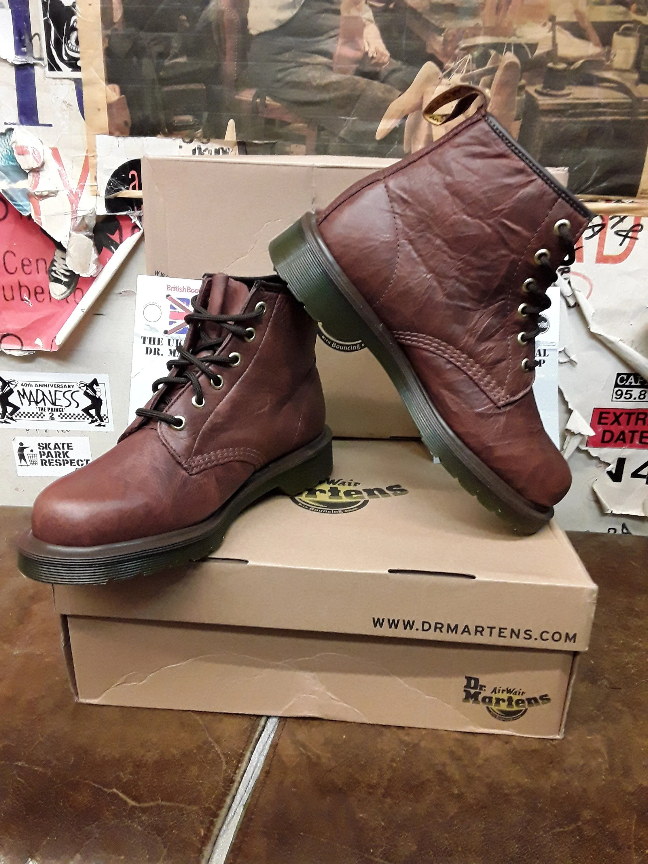 Dr Martens 101, Limited Edition, Mens Brown Leather, Ankle Boots, 6 Hole Boots / Various Sizes