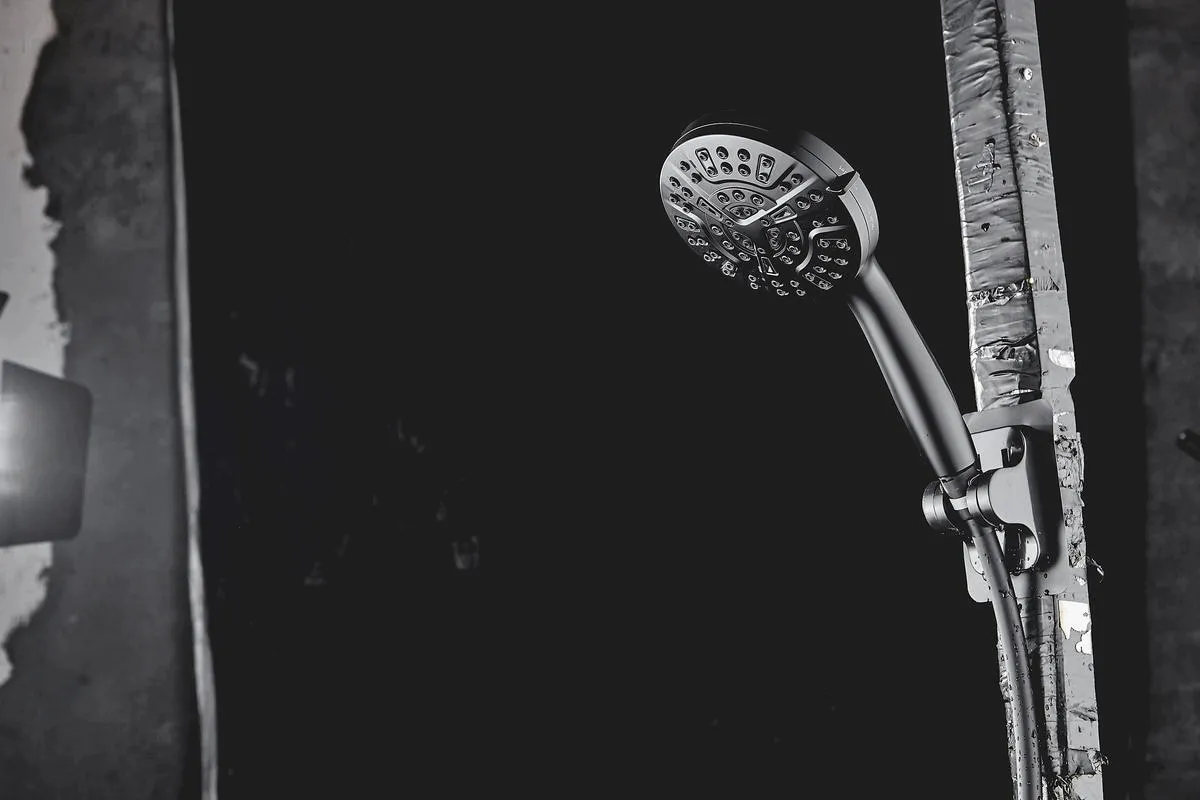 EcoLux 10 Mode High Pressure Shower Head (Filtered) Black Add-on