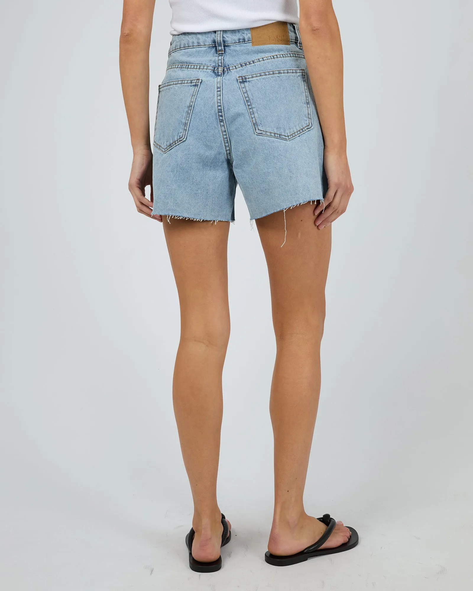 Kyia Short Destroyed Light Blue