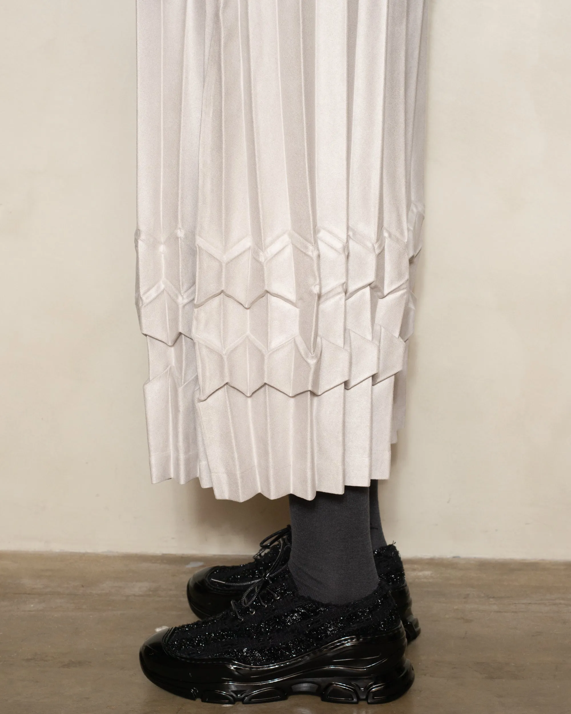 Light Grey Cube Pleat Trouser