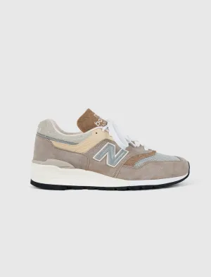 MADE IN USA 997 "LIGHT MUSHROOM"