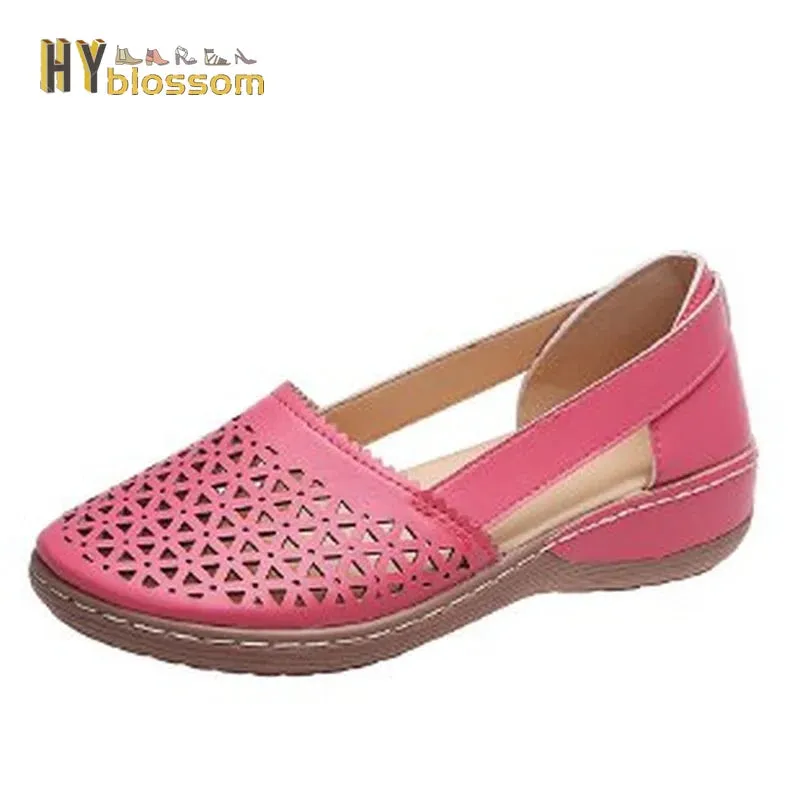 Summer plus size casual ladies sandals European and American thick bottom hollow solid color ladies single shoes wedge sandals