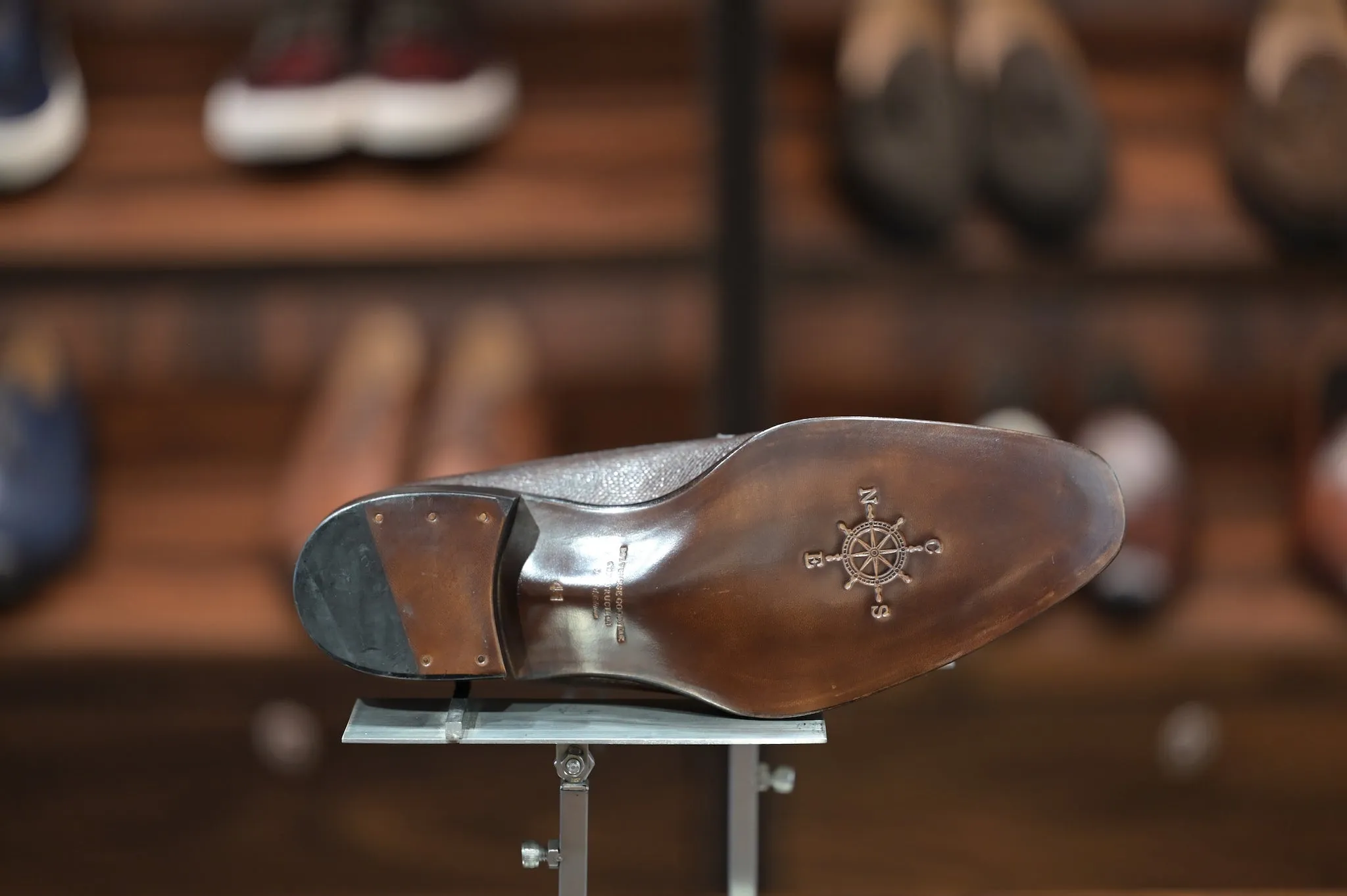 SW1 Spiral Oxfords (Hatch Grain)