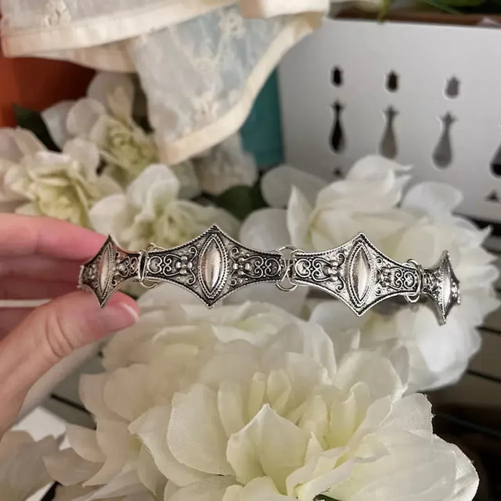 Vintage Baroque Princess Crown Headpiece - Queen's Cosplay & Wedding Headwear