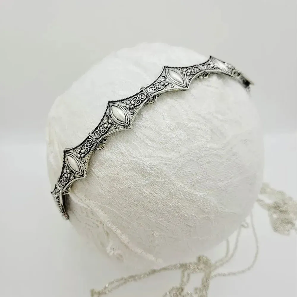 Vintage Baroque Princess Crown Headpiece - Queen's Cosplay & Wedding Headwear