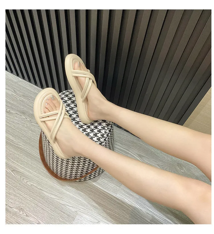 Women's Casual Flat Versatile Non-slip Flip Flops Stylish Sandals Water