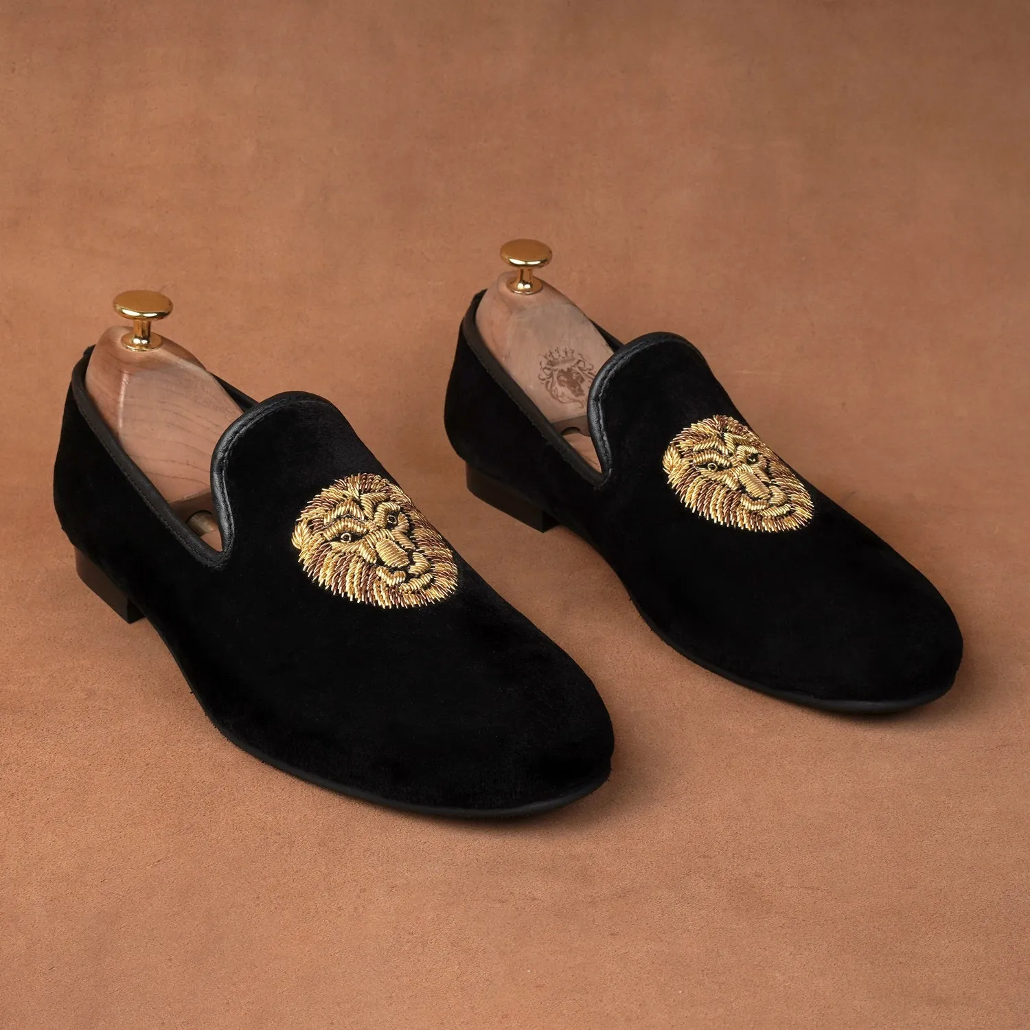 Zardosi Lion Black Velvet Slip-On Shoes By Brune & Bareskin